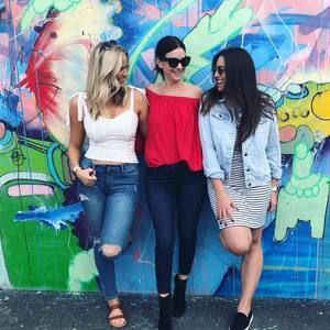 Meet your Posher, Hillary